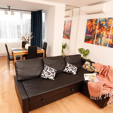 Enchanting Retreat - Historic Old Town - Pet-Friendly Haven - Steps From Unirii Bucureşti Exterior foto